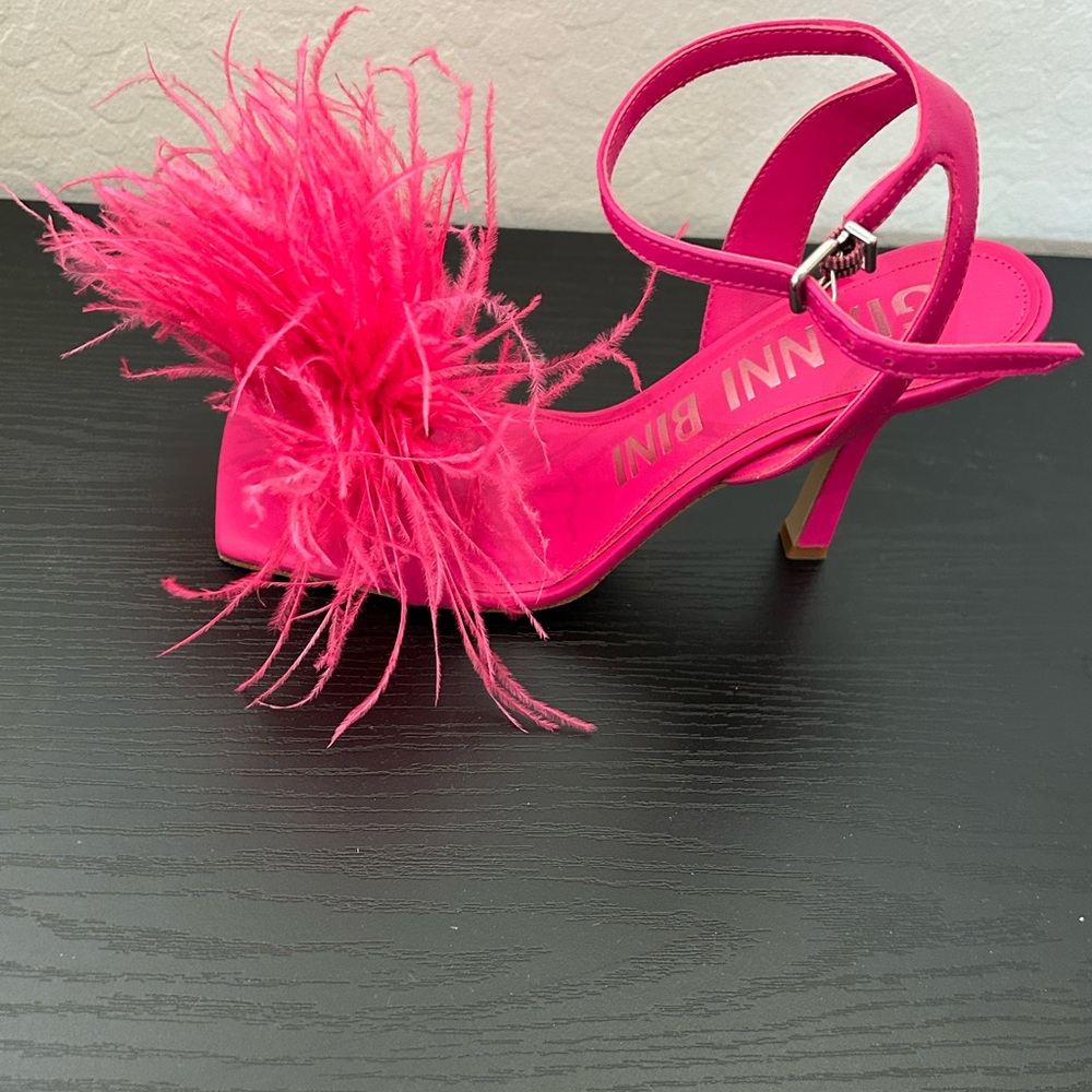 Gianni Bini Pink Feathered Stiletto Sandal Heels